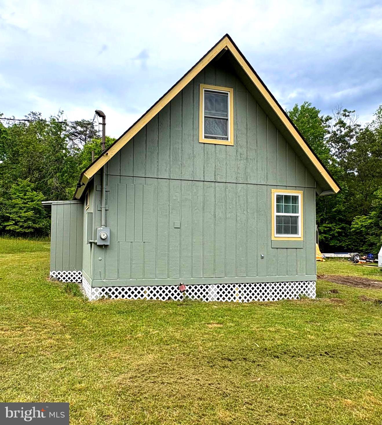 LAKE FERNDALE - Residential
