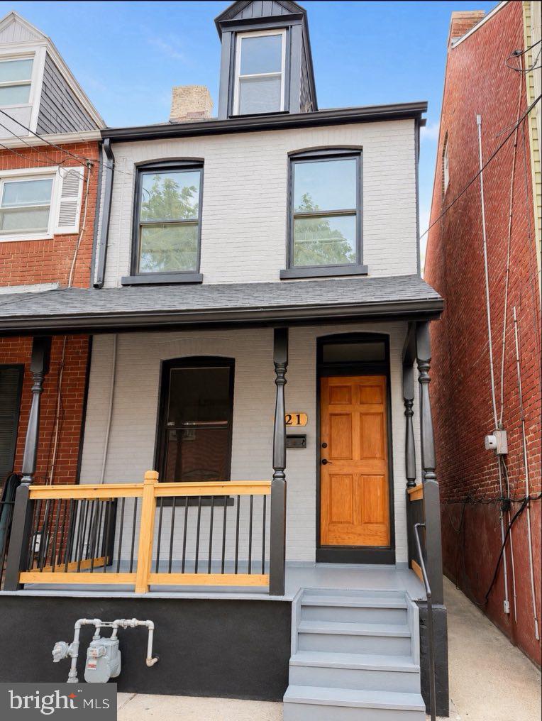 LANCASTER - Residential