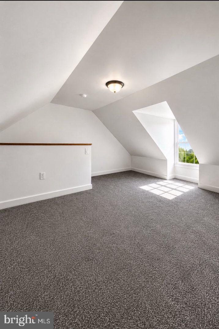 LANCASTER - Residential