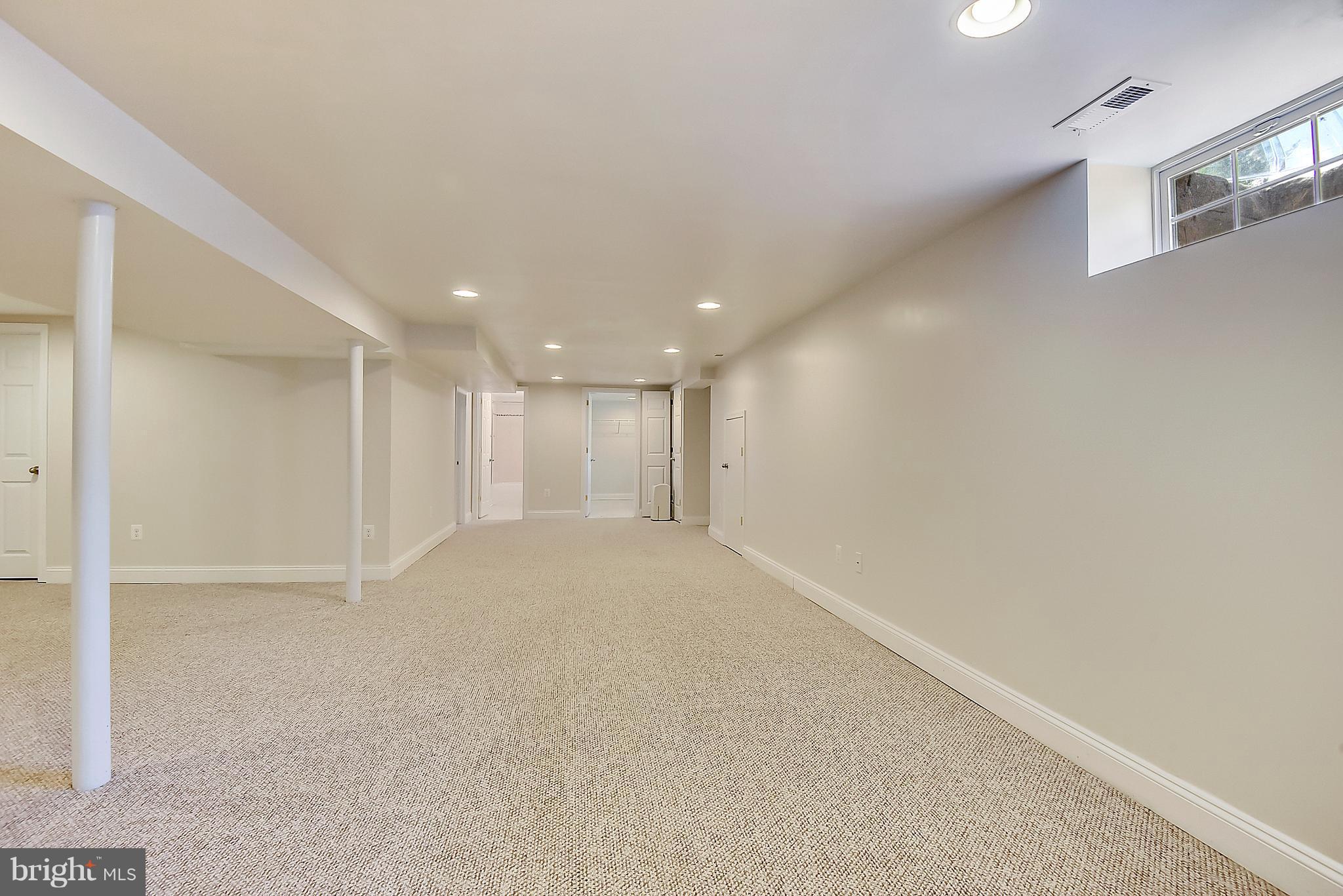BROADMOOR - Residential