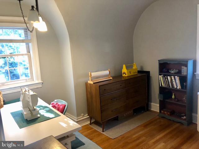 WINDSOR CIR - Residential Lease