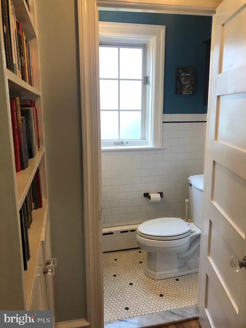 WINDSOR CIR - Residential Lease