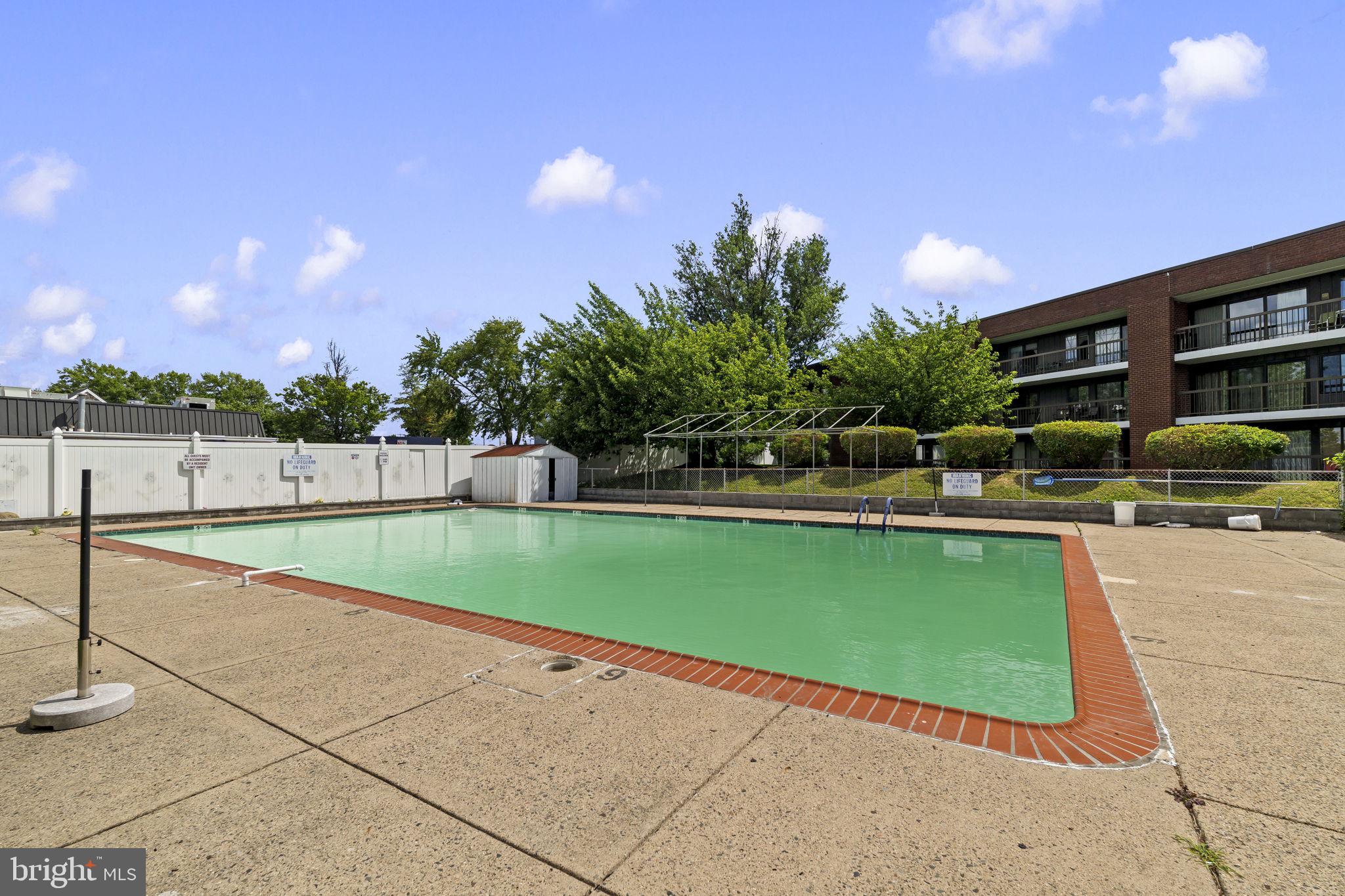BUSTLETON - Residential
