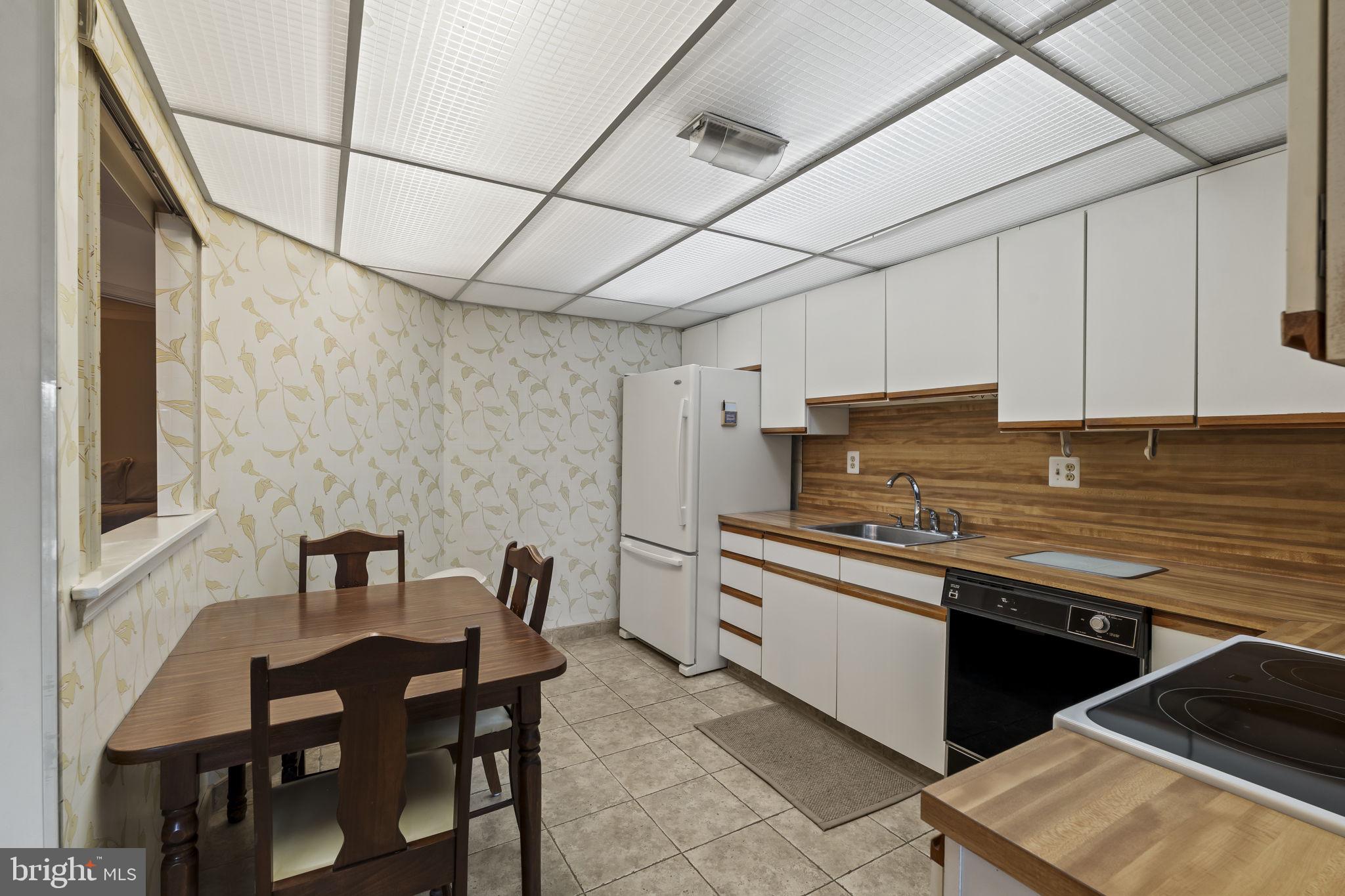 BUSTLETON - Residential