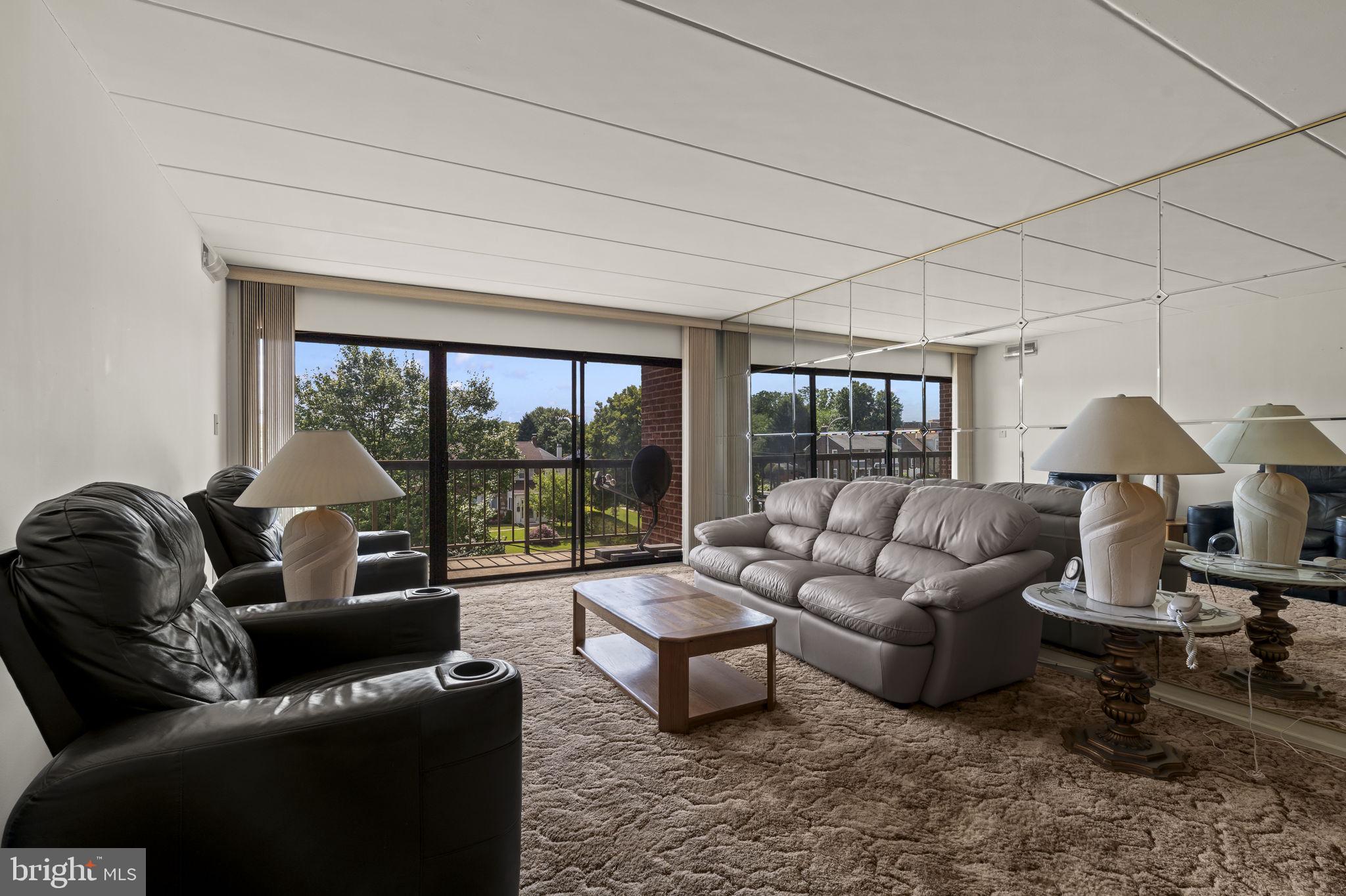 BUSTLETON - Residential