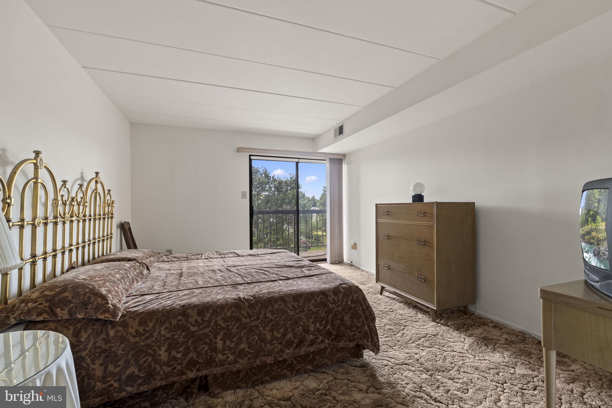 BUSTLETON - Residential