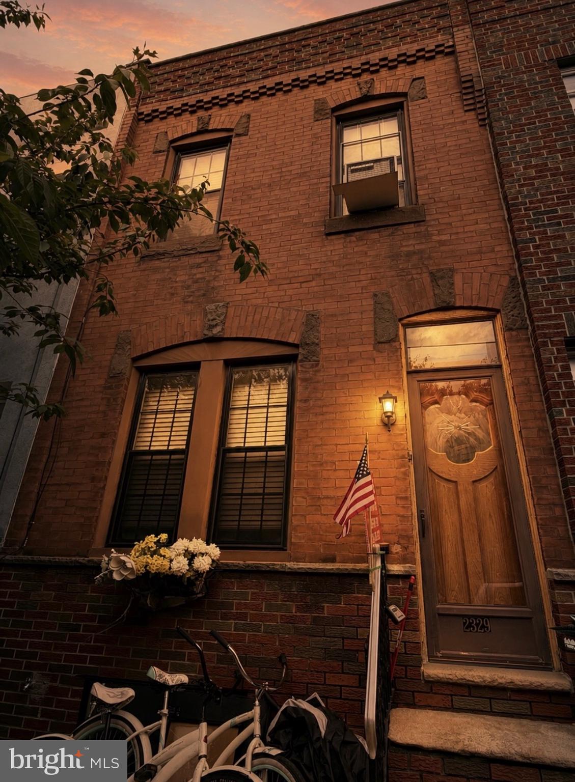 GIRARD ESTATES - Residential