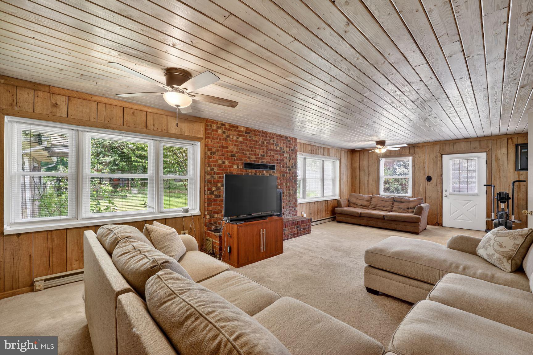 BUCKINGHAM AT BELAIR - Residential