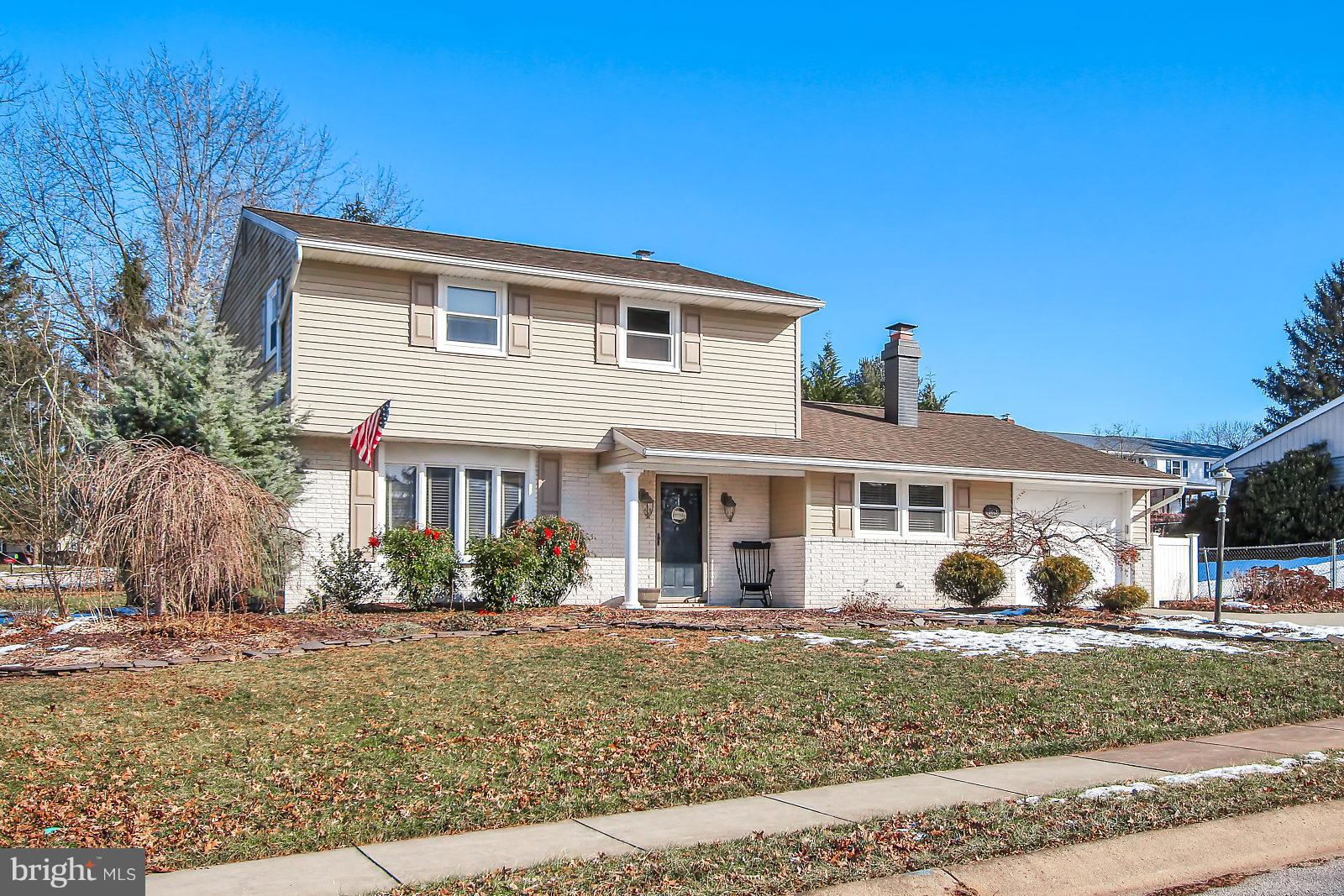 FOX CHASE - Residential
