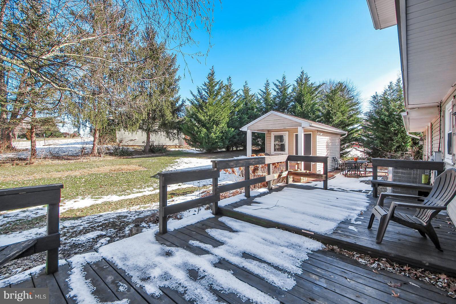 FOX CHASE - Residential