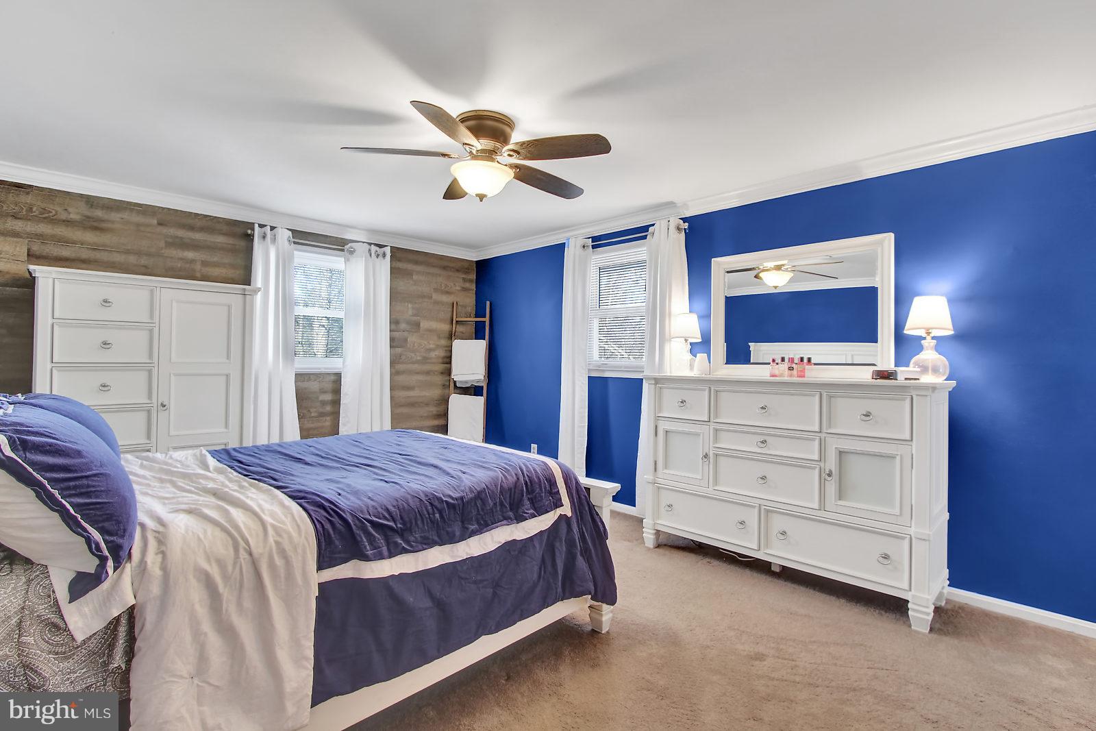 FOX CHASE - Residential