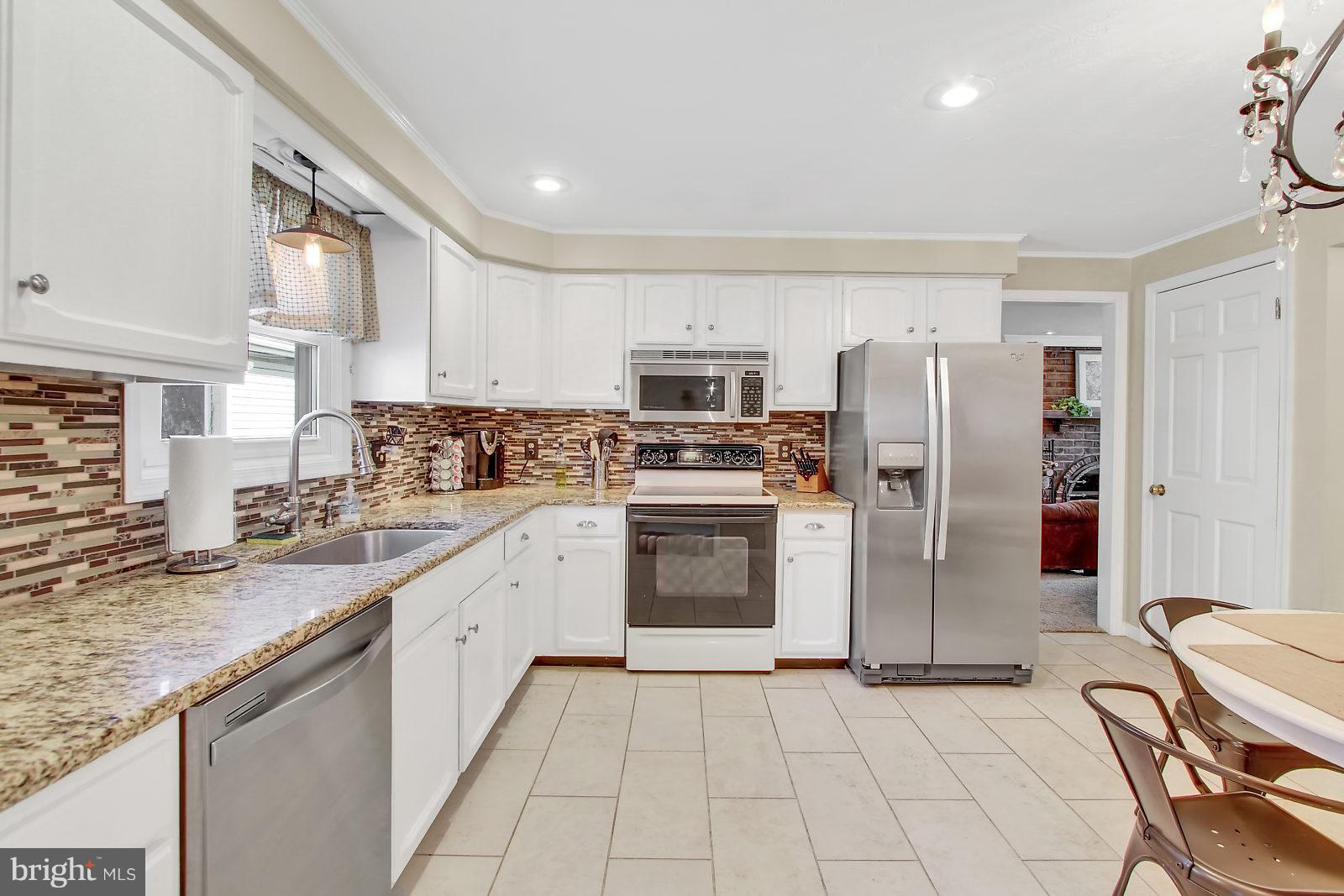 FOX CHASE - Residential