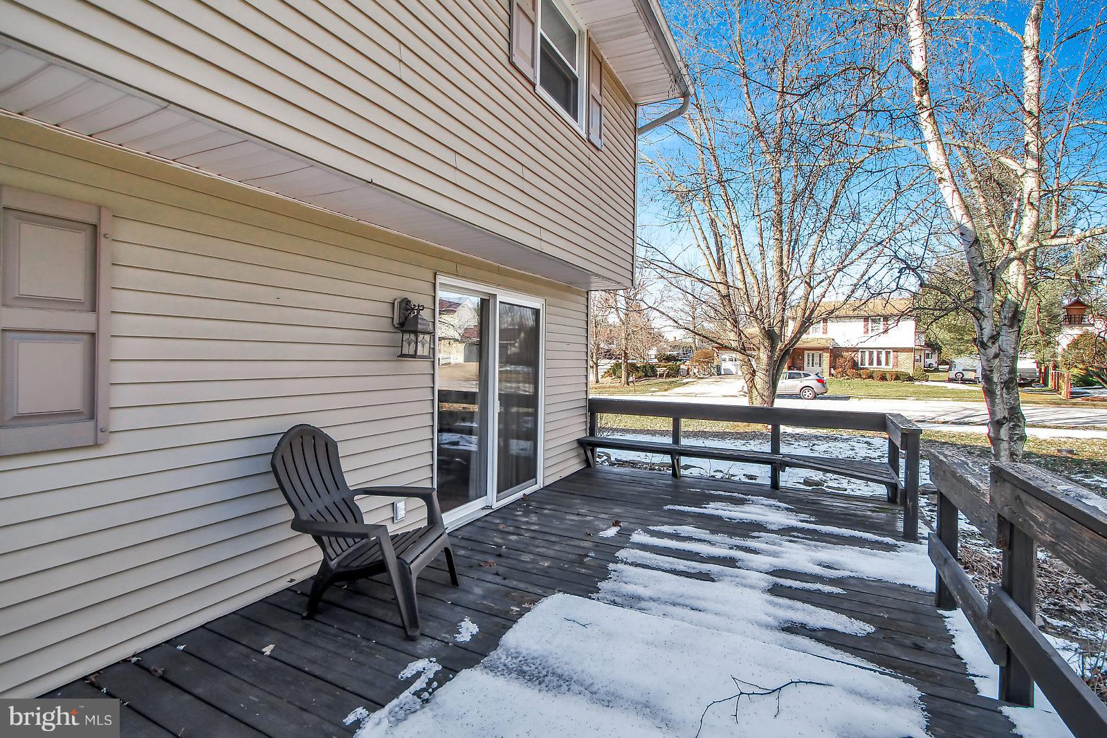 FOX CHASE - Residential