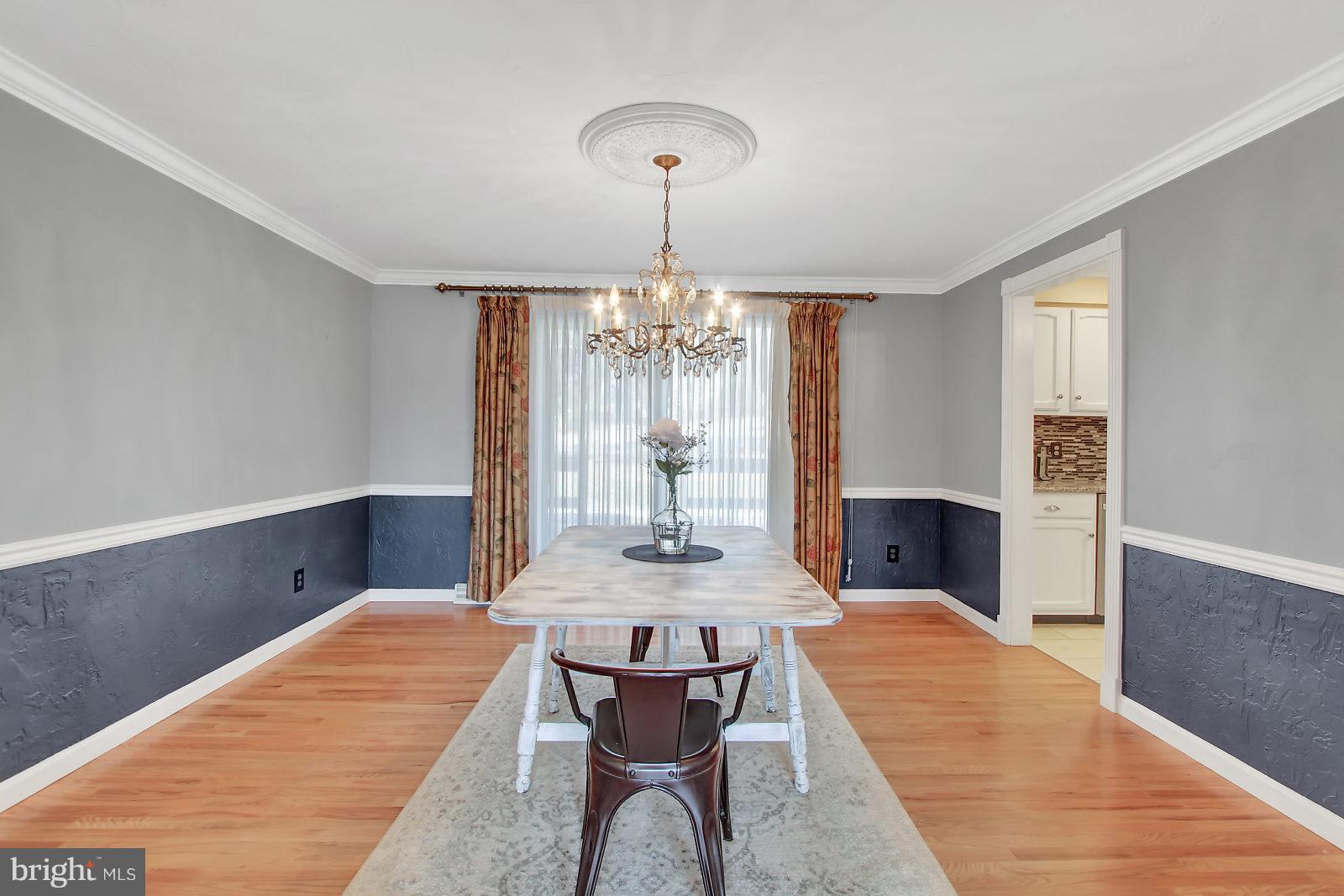 FOX CHASE - Residential