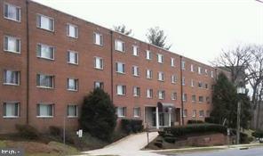Excellent Location close to downtown Silver Spring!!  This is a large unit with many new amenities, AC unit is brand new. It is well cared for and ready for your pickiest buyer.  This 1 bedroom, 1 bath unit is located in an excellent location.  The unit offers large rooms and is freshly painted.  Condo fees include all utilities.  The unit is vacant and ready to move-in.