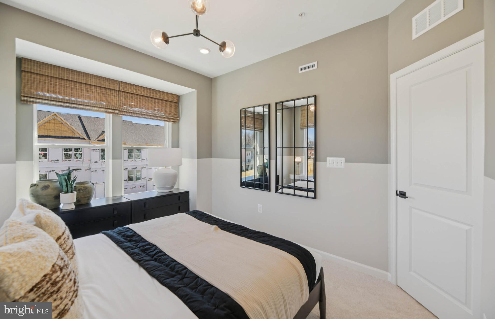 WESTEND AT ARMSTRONG VILLAGE - Residential
