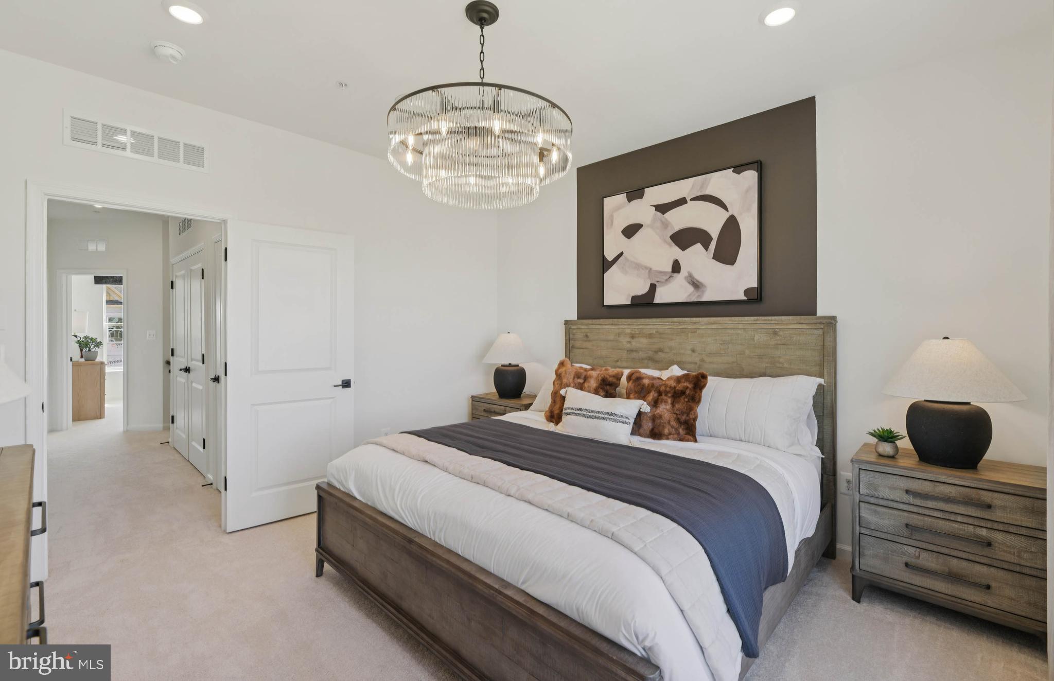WESTEND AT ARMSTRONG VILLAGE - Residential