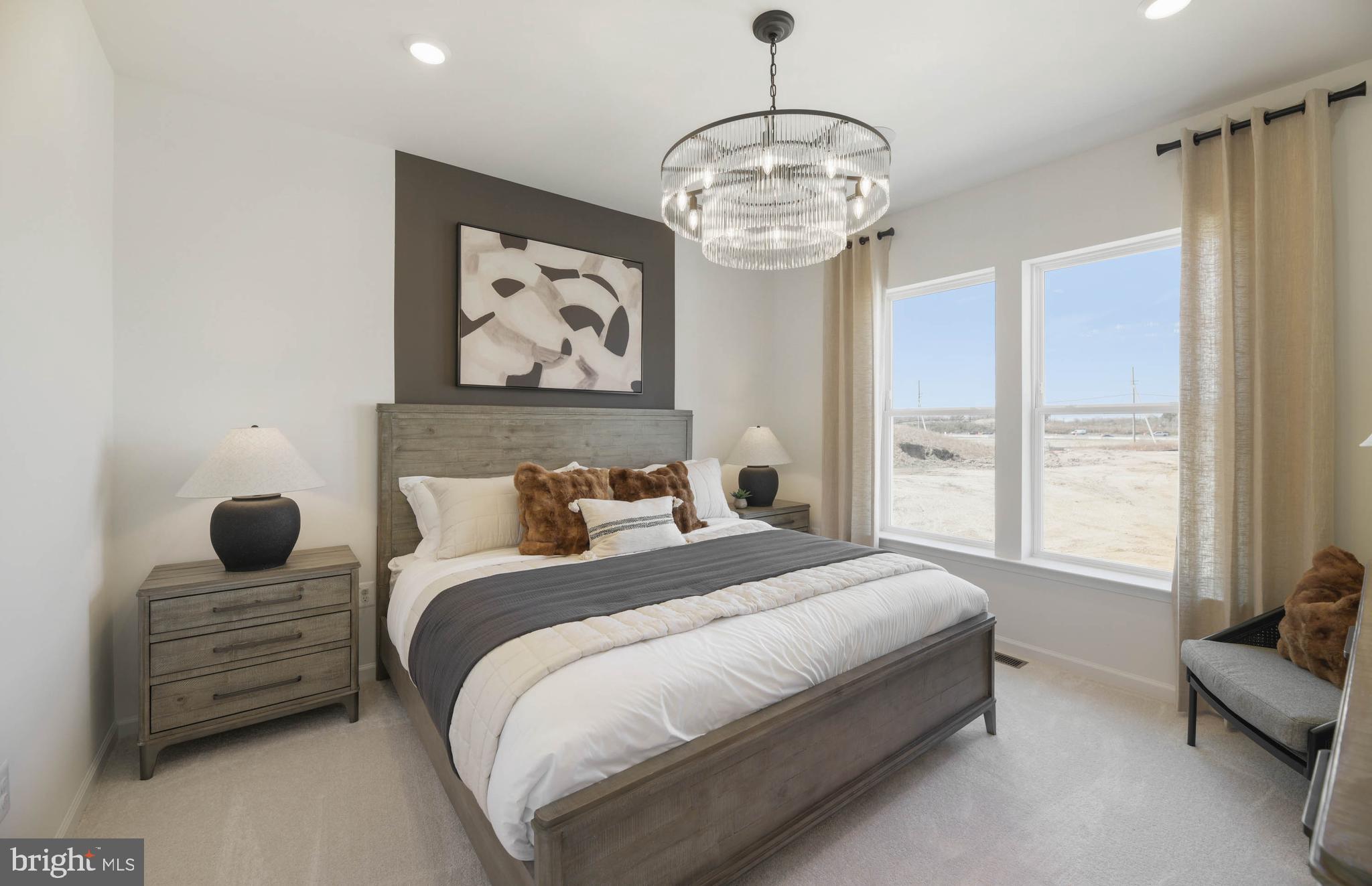 WESTEND AT ARMSTRONG VILLAGE - Residential