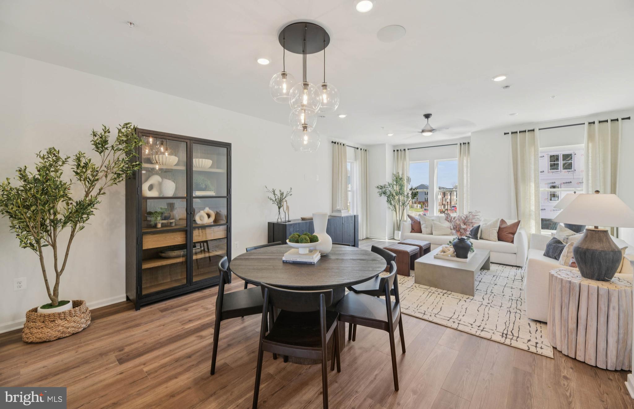 WESTEND AT ARMSTRONG VILLAGE - Residential