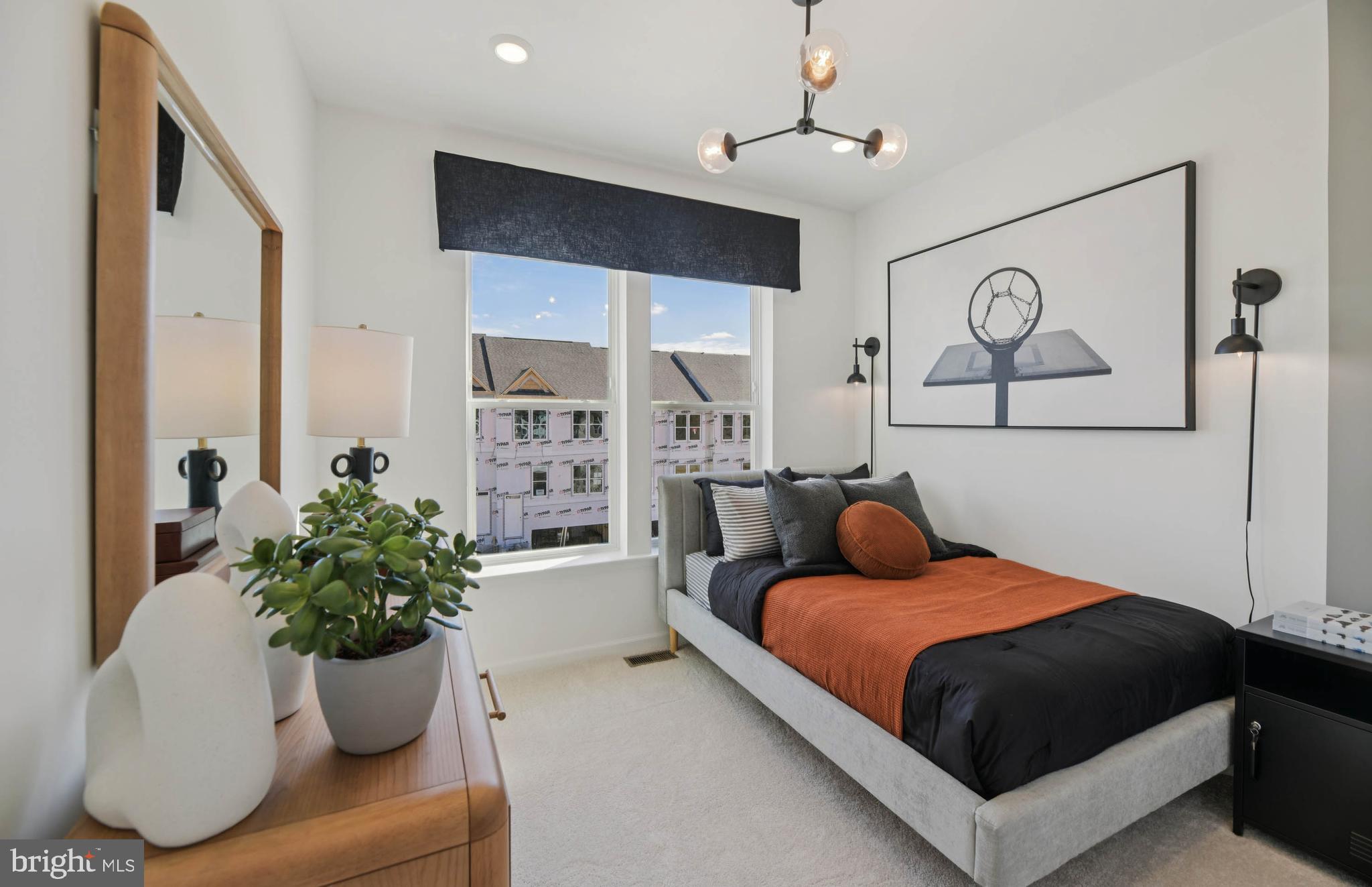 WESTEND AT ARMSTRONG VILLAGE - Residential
