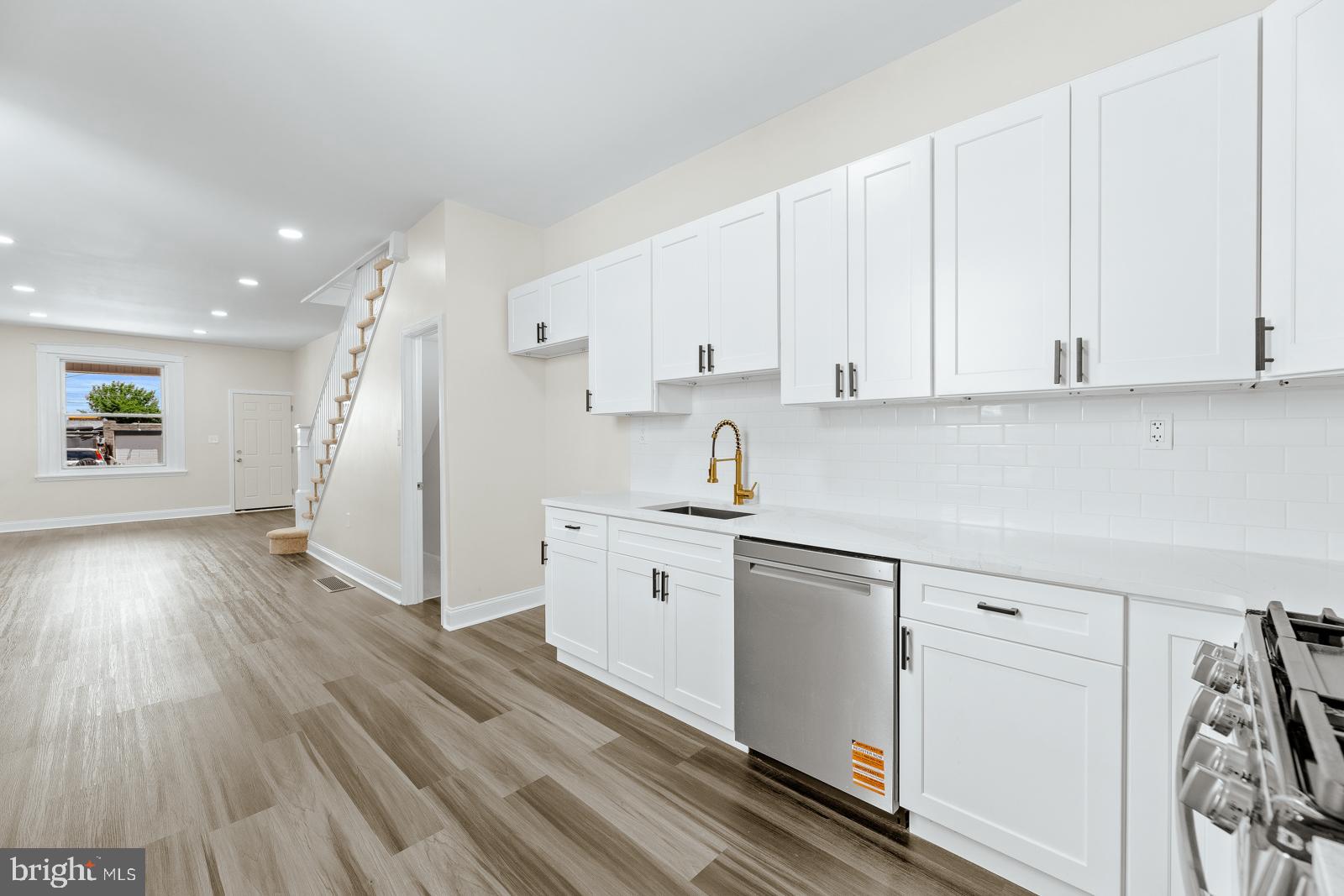 FRANKFORD - Residential