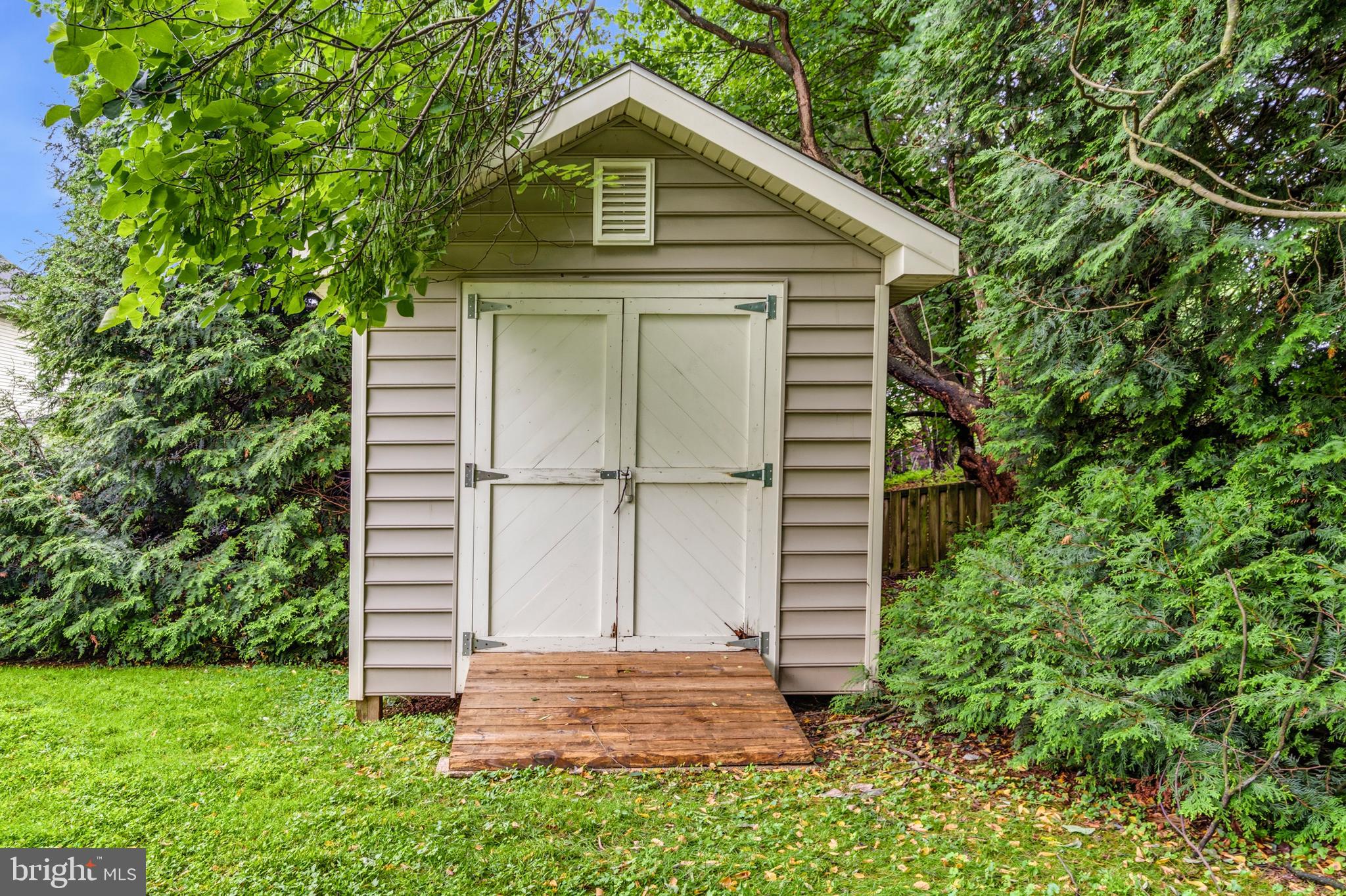 CLARKSBURG OUTSIDE - Residential