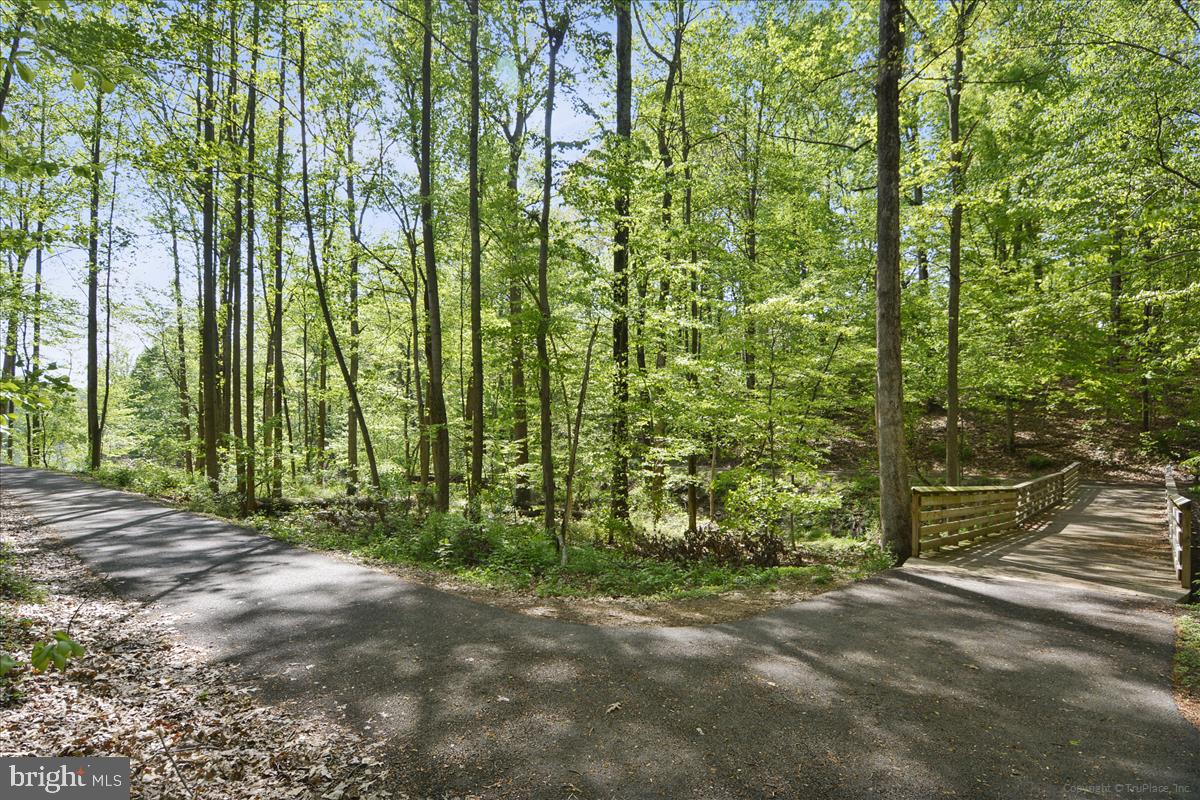 BARNESVILLE OUTSIDE - Residential