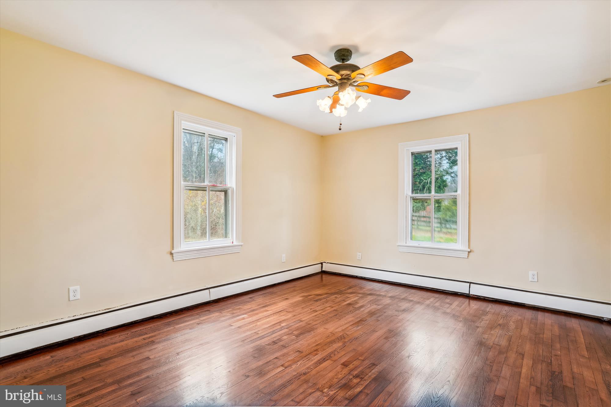 BARNESVILLE OUTSIDE - Residential