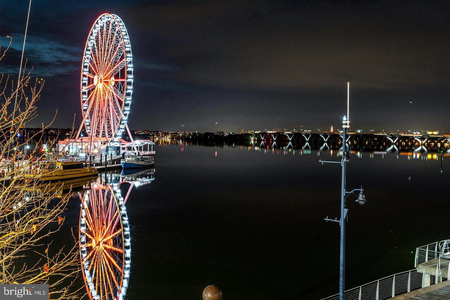 THE FLATS AT NATIONAL HARBOR - Residential Lease