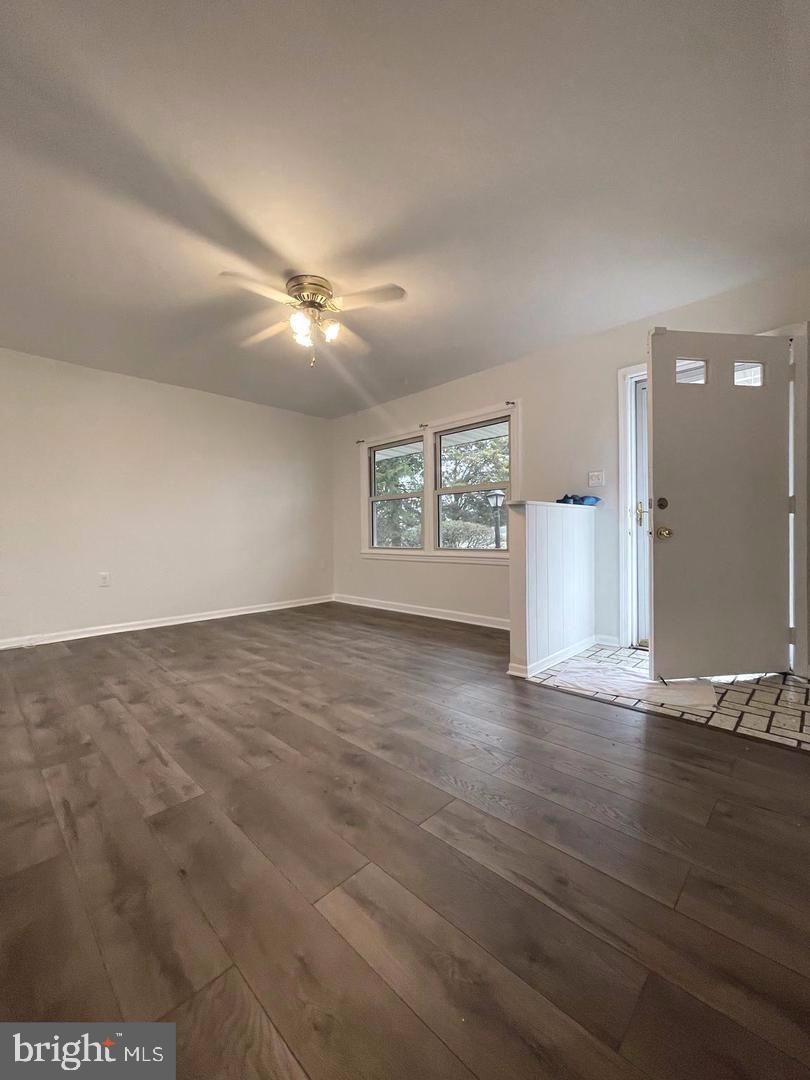 STERLING  PARK - Residential
