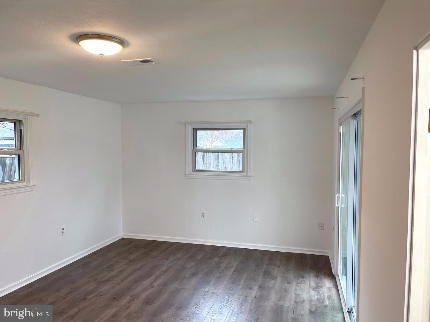 STERLING  PARK - Residential