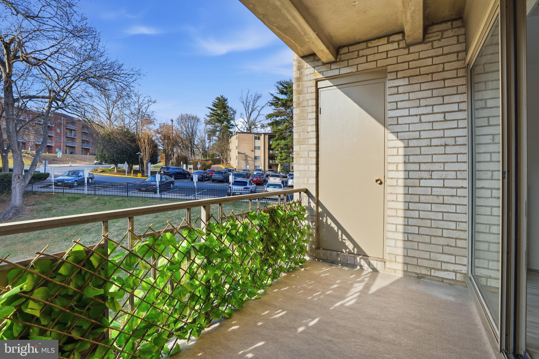 BETHESDA PARK - Residential