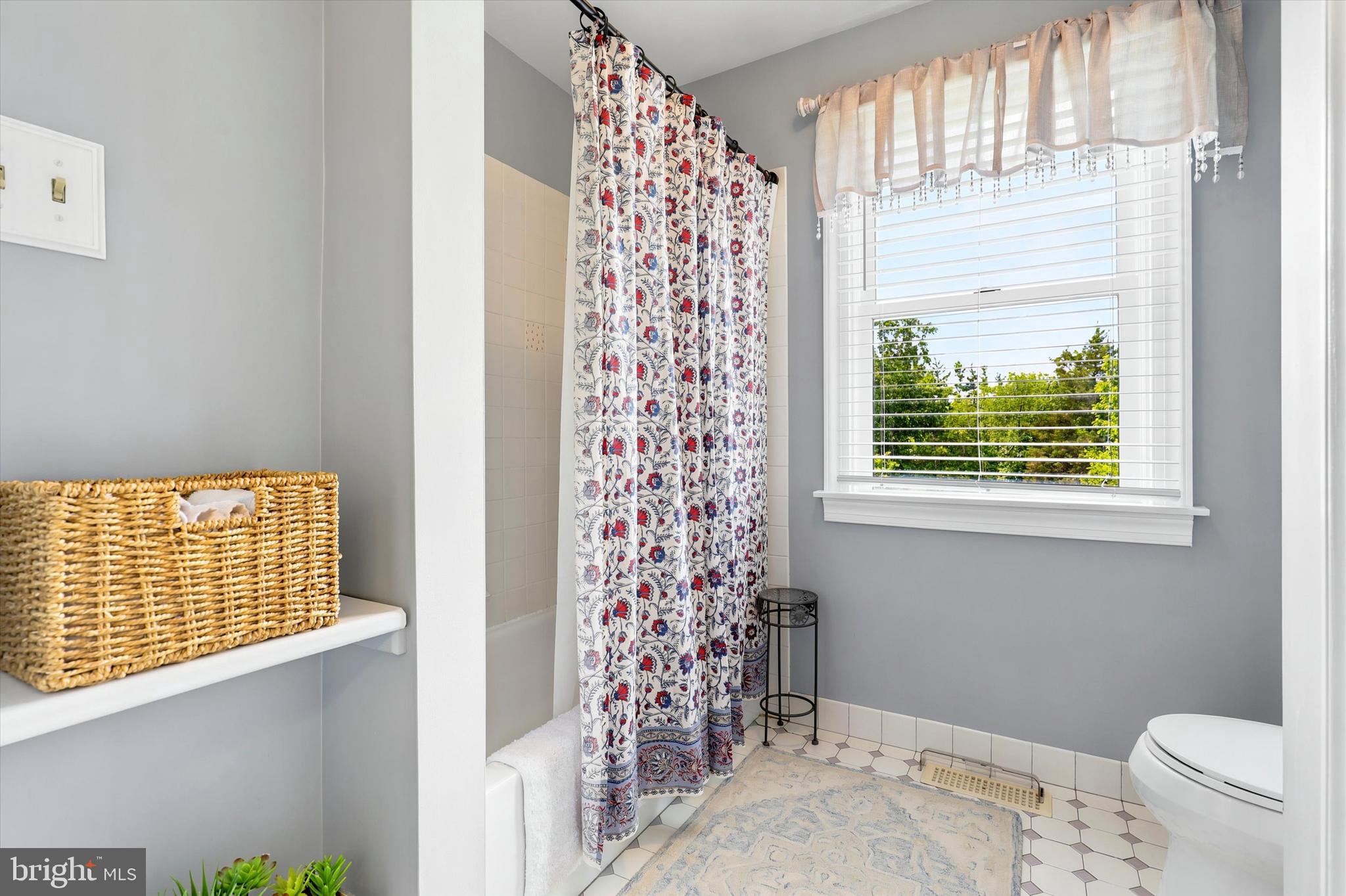 WORCESTER ACRES - Residential