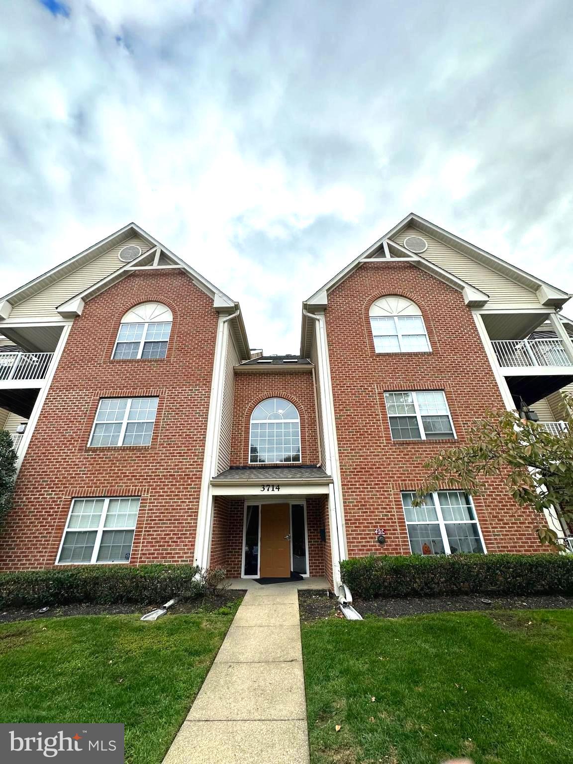 Outstanding top floor 2 bedroom 2 bath condo! Recent updates include stainless appliances, granite counter tops, light fixtures, water proof vinyl plank flooring, carpet, paint, and more!! Open floor plan offers separate formal dining room, generous size living room w corner gas fireplace.  Open kitchen to living room concept! escape to the loft that over looks the lower level living space. large master bedroom with walk in closet, full bath includes separate shower and soaking tub. washer and dryer in the unit.  Truly an amazing  place to enjoy the simple life! Water and sewer included in condo fee. Access to community recreation center (gym, pool, party room, etc.). Short distance to Bowie Town Center (Olive Garden, Safeway, Five Guys, Macy's, Longhorn Steakhouse, Red Robin, LA Fitness, Chipotle, Starbucks, Mezeh, Noodles and Company, etc.), WalMart and Giant Food.