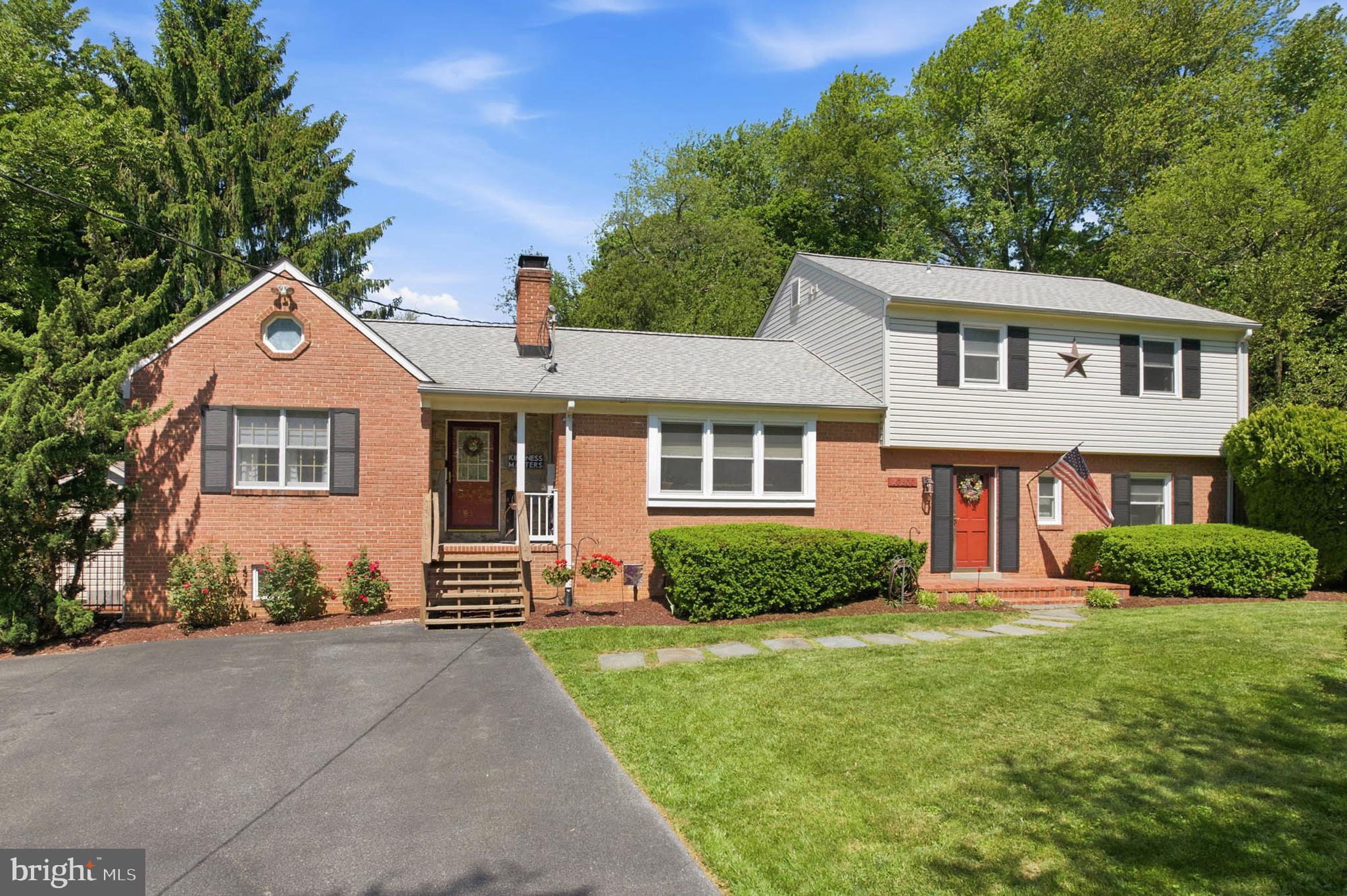 LAYTONSVILLE OUTSIDE - Residential