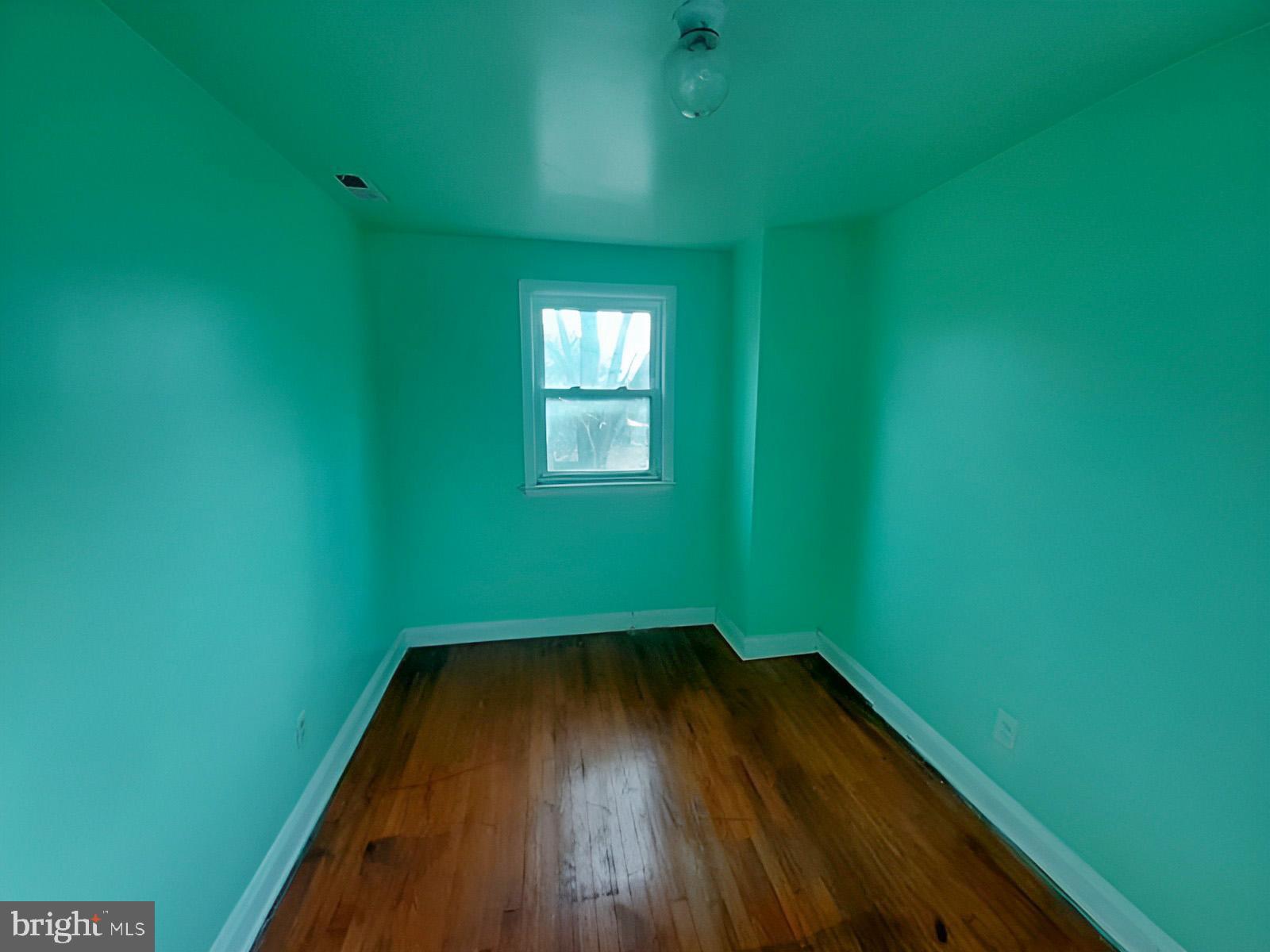 HOWARD PARK - Residential