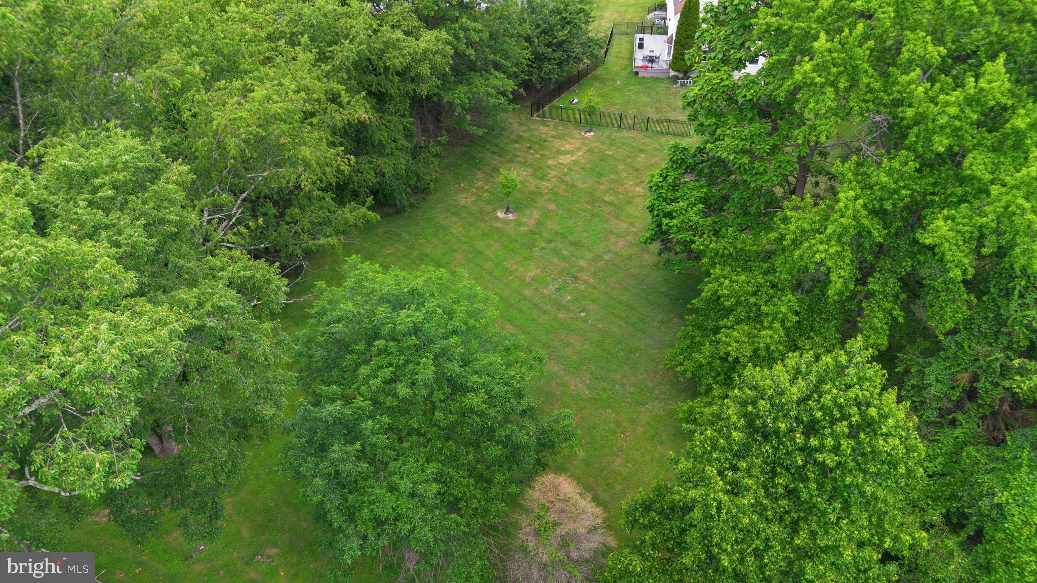 BUCK HILL ACRES - Residential