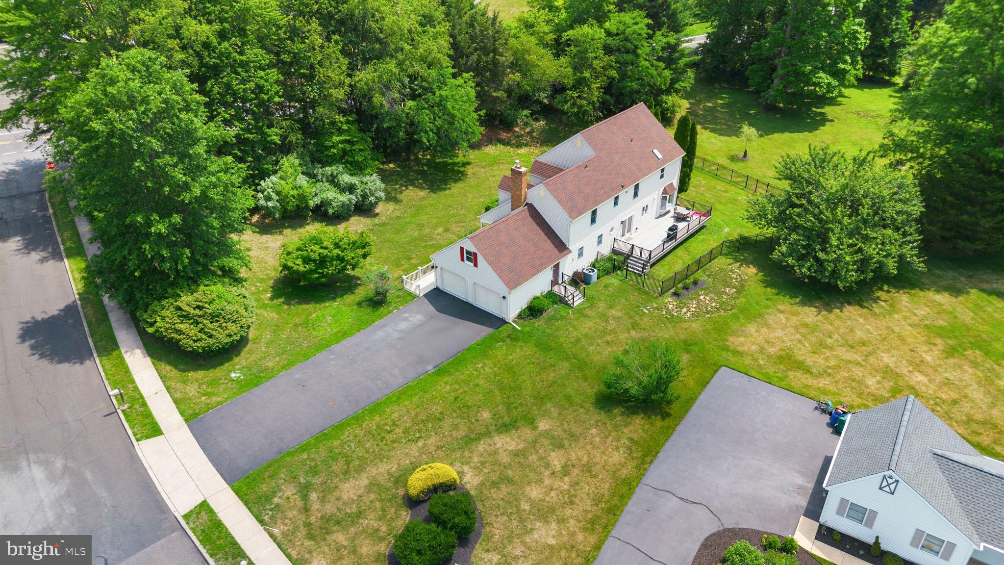 BUCK HILL ACRES - Residential