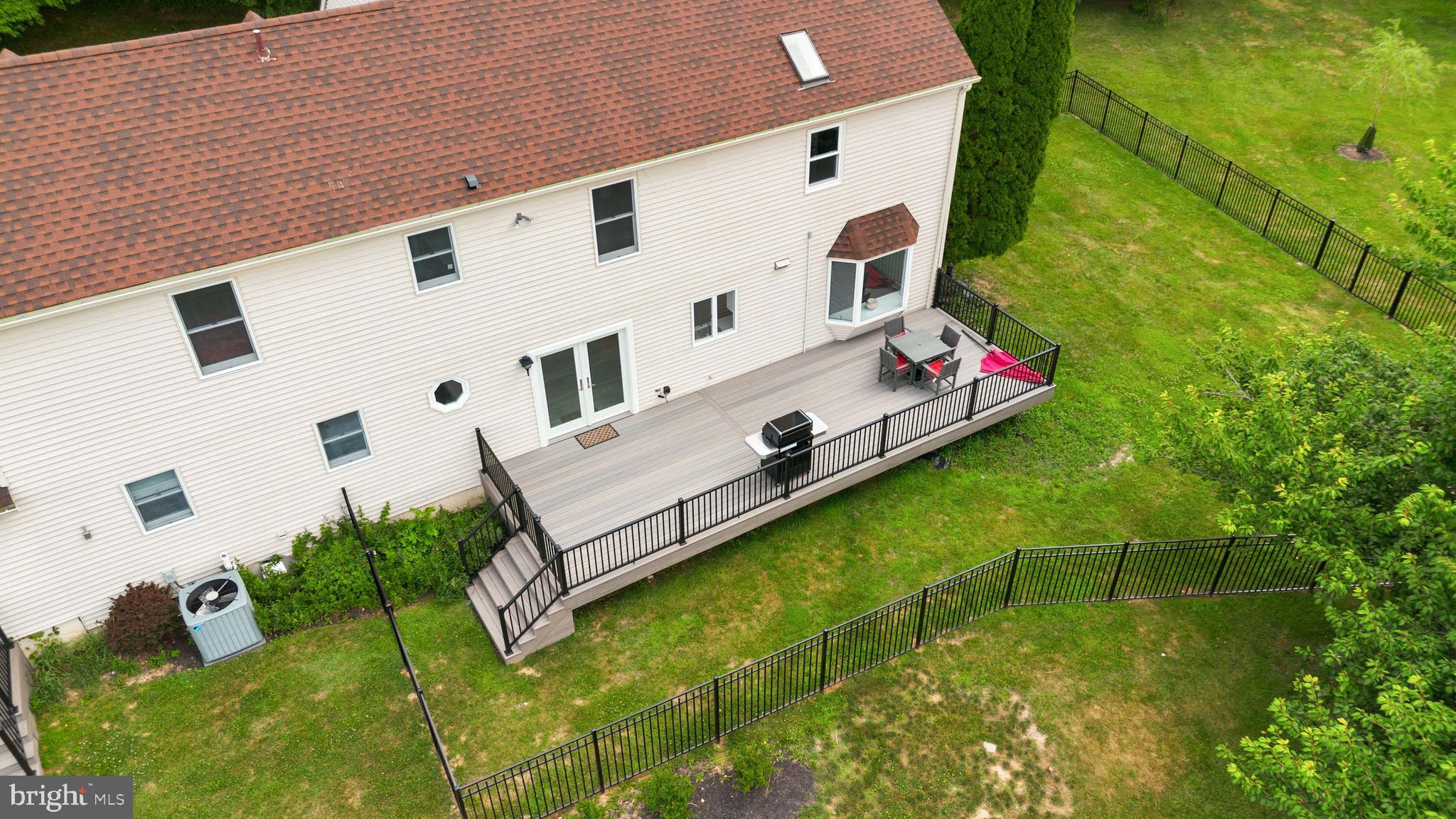 BUCK HILL ACRES - Residential