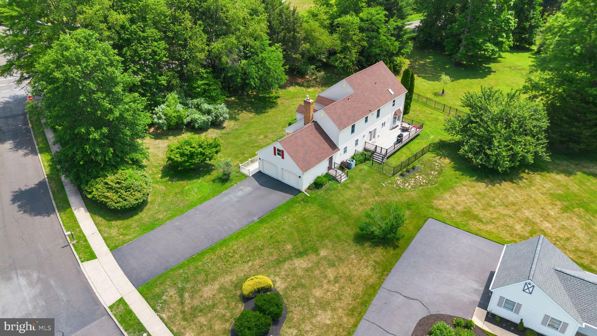 BUCK HILL ACRES - Residential