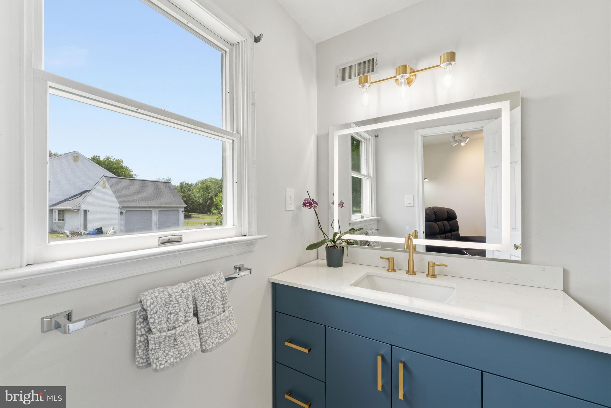 BUCK HILL ACRES - Residential