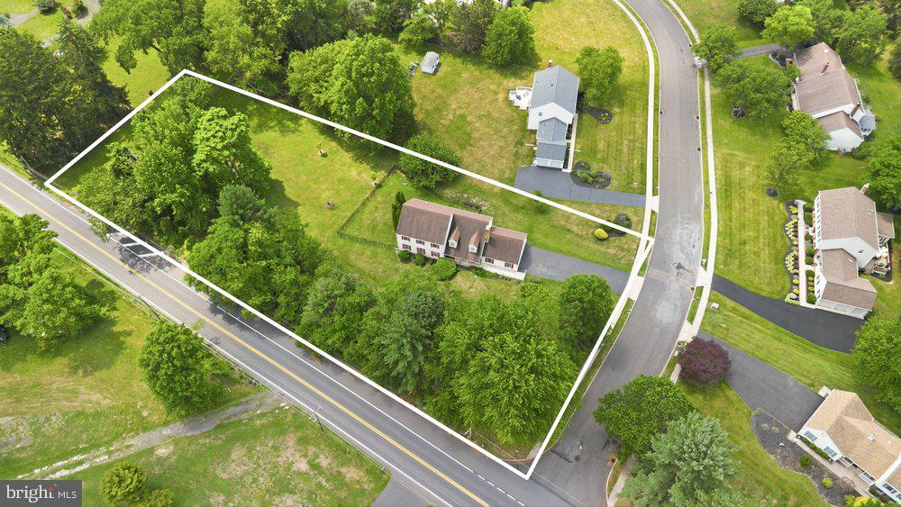BUCK HILL ACRES - Residential