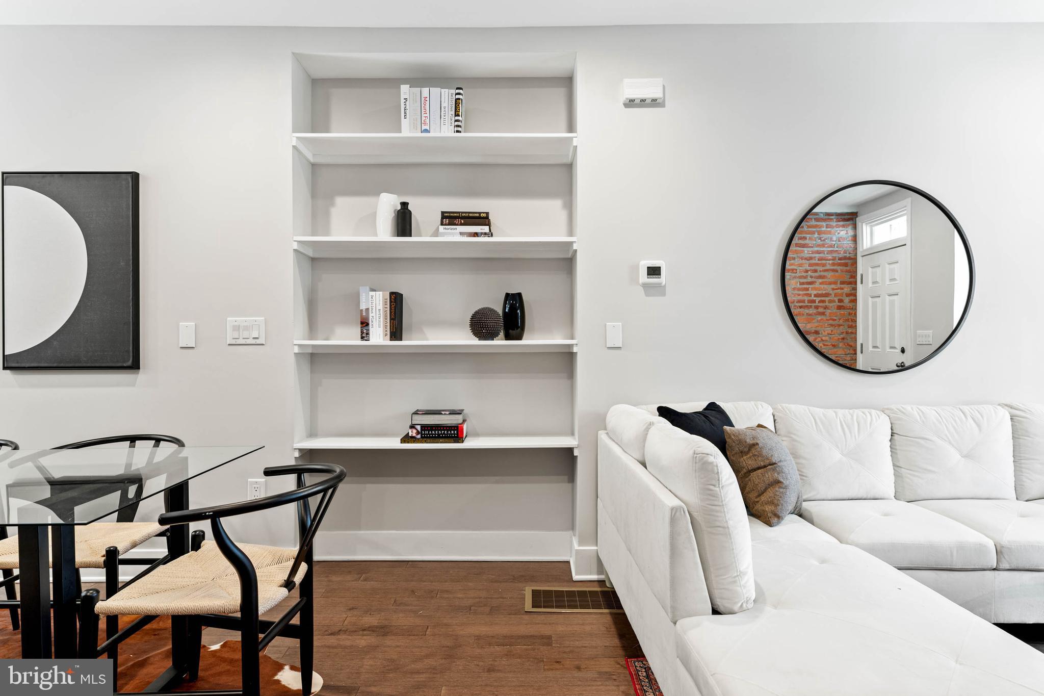 POINT BREEZE - Residential