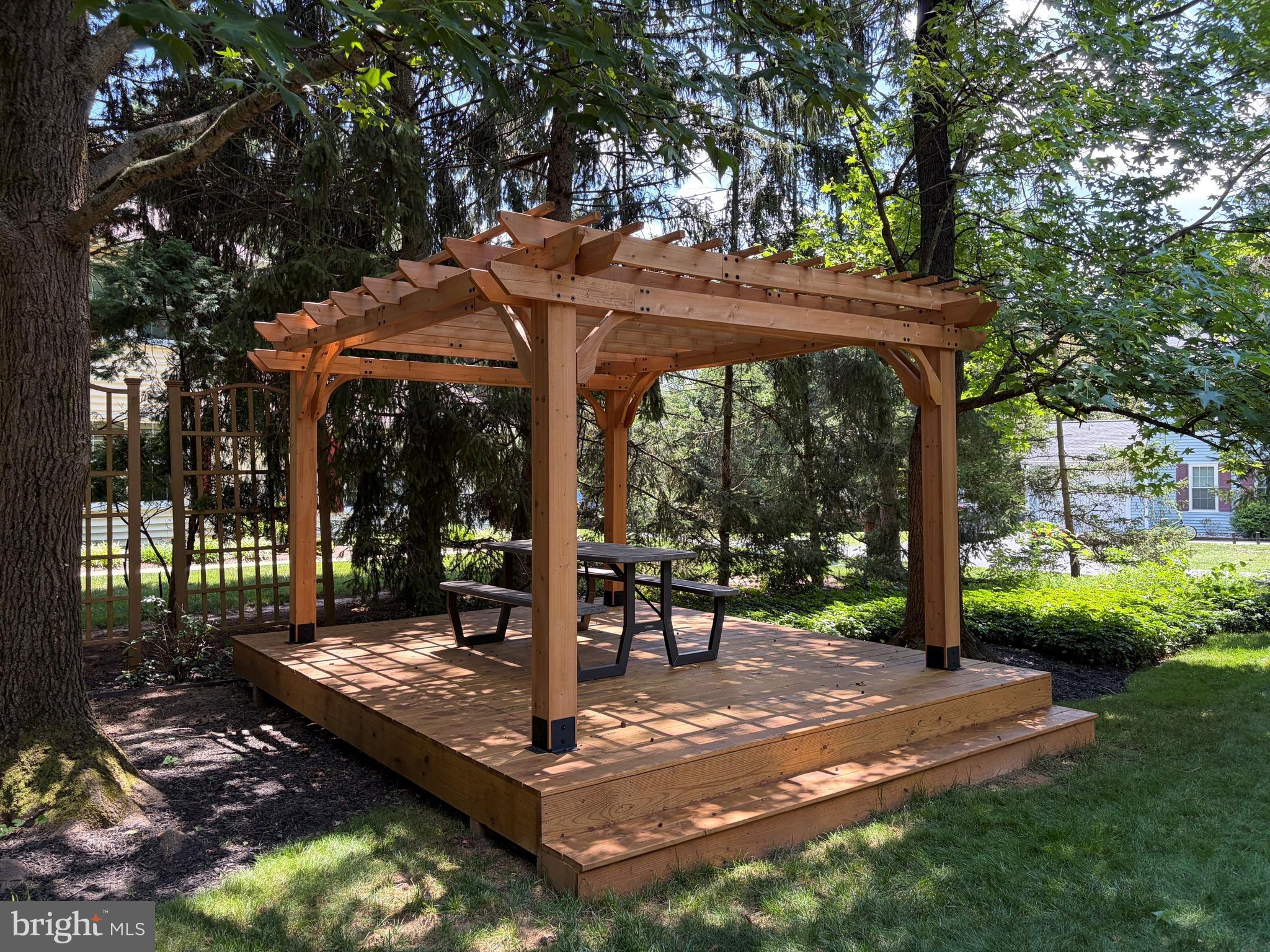 BERRYMANS HOLLOW - Residential