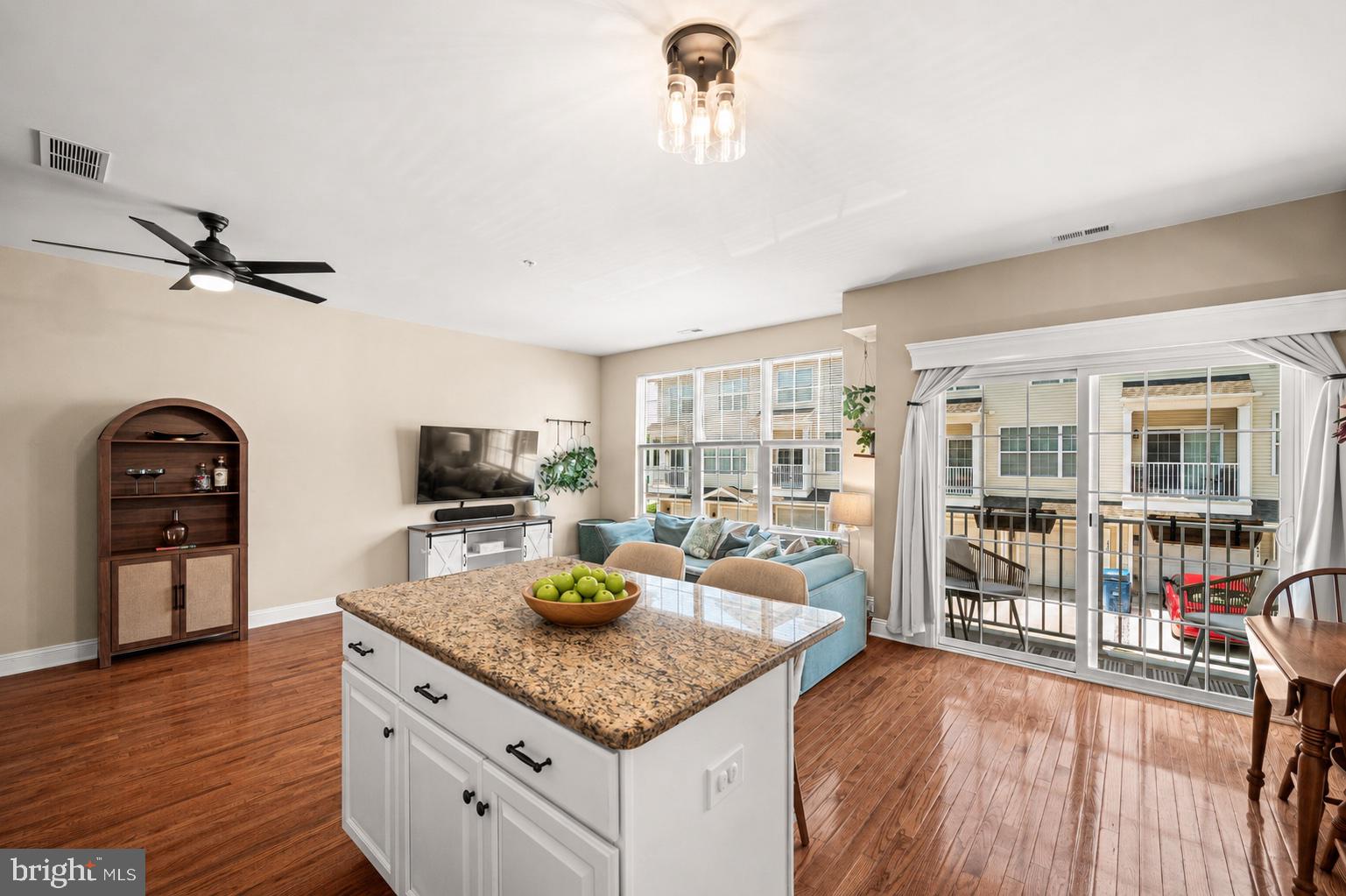 UNION STATION AT WC - Residential