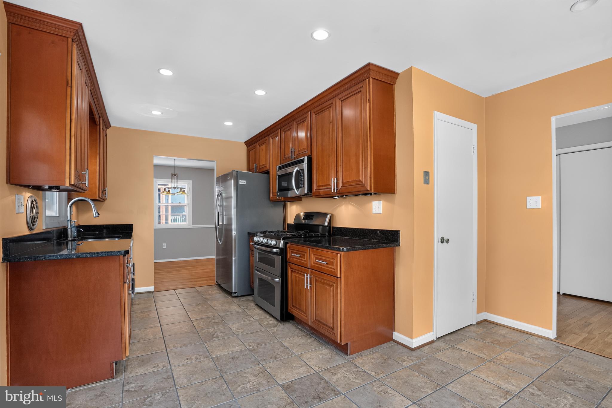 BROOKE JANE MANOR - Residential