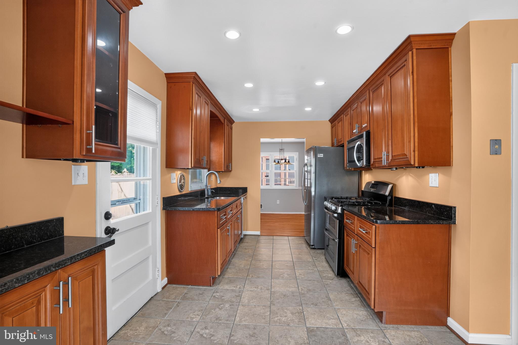 BROOKE JANE MANOR - Residential