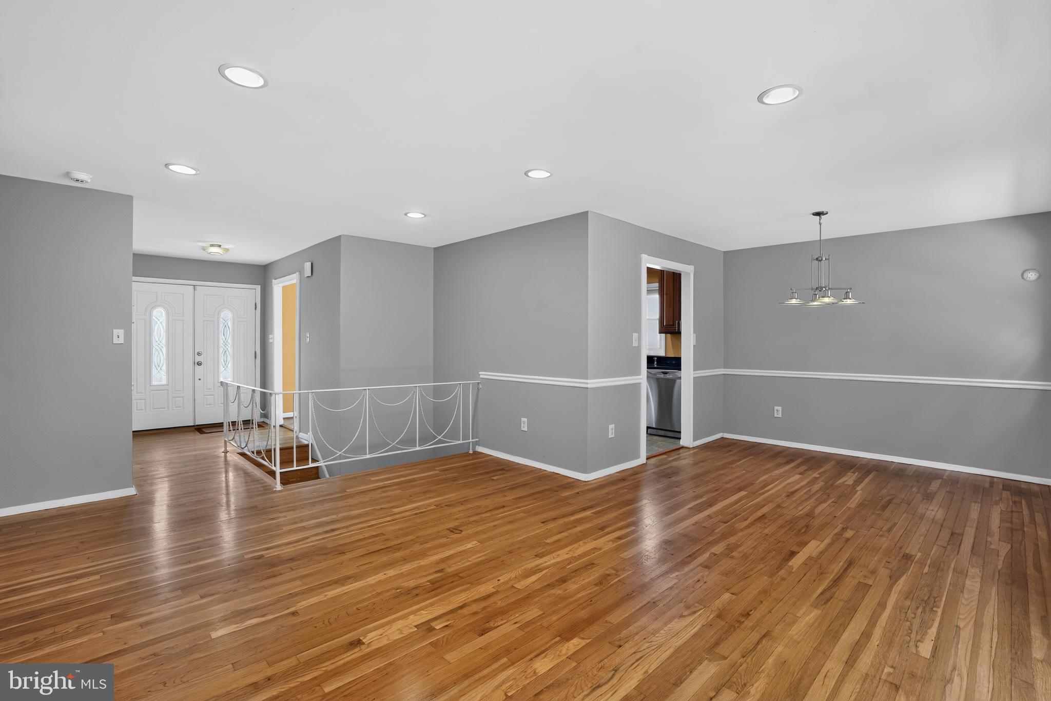 BROOKE JANE MANOR - Residential