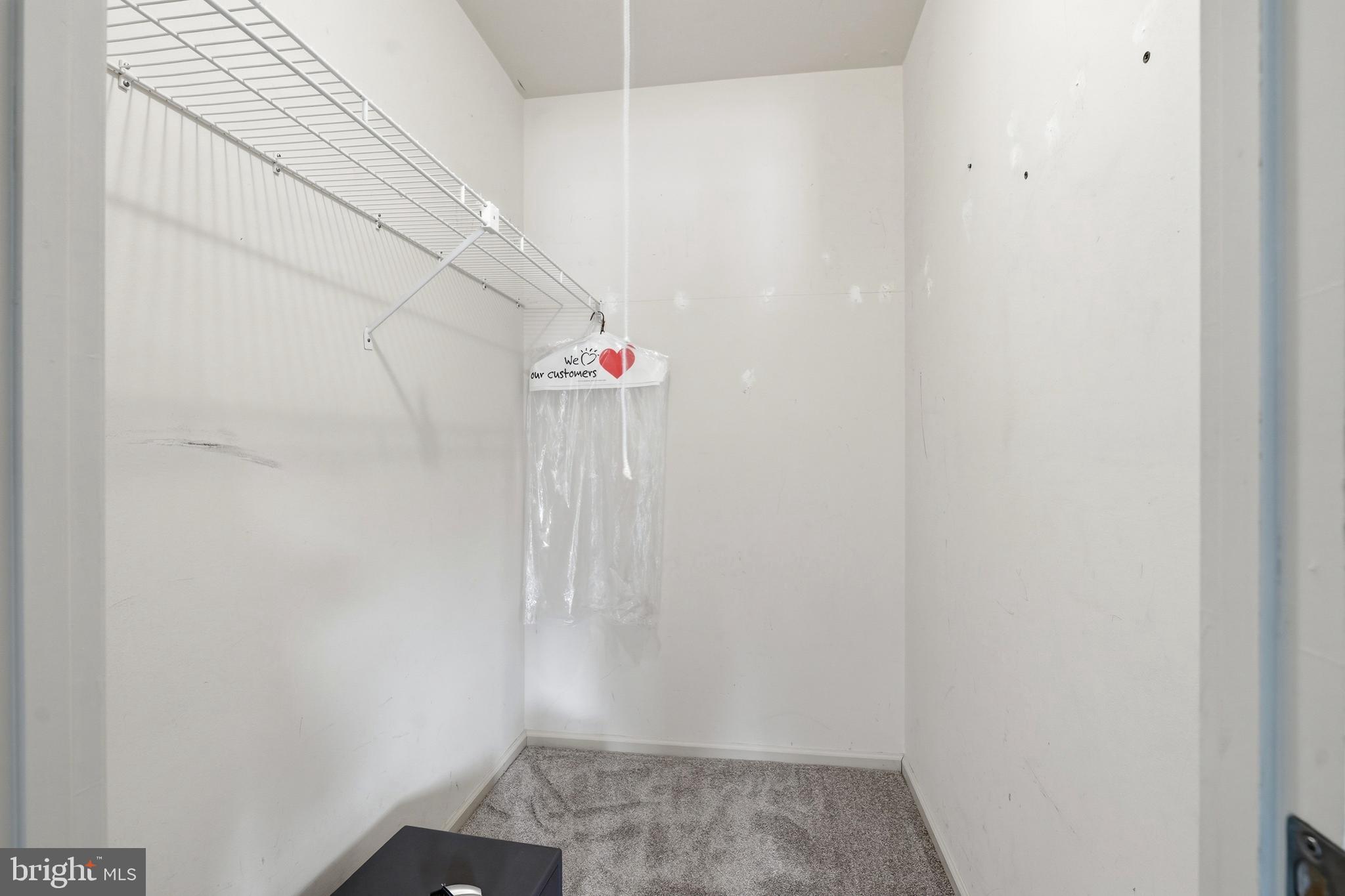 STERLING KNOLL - Residential