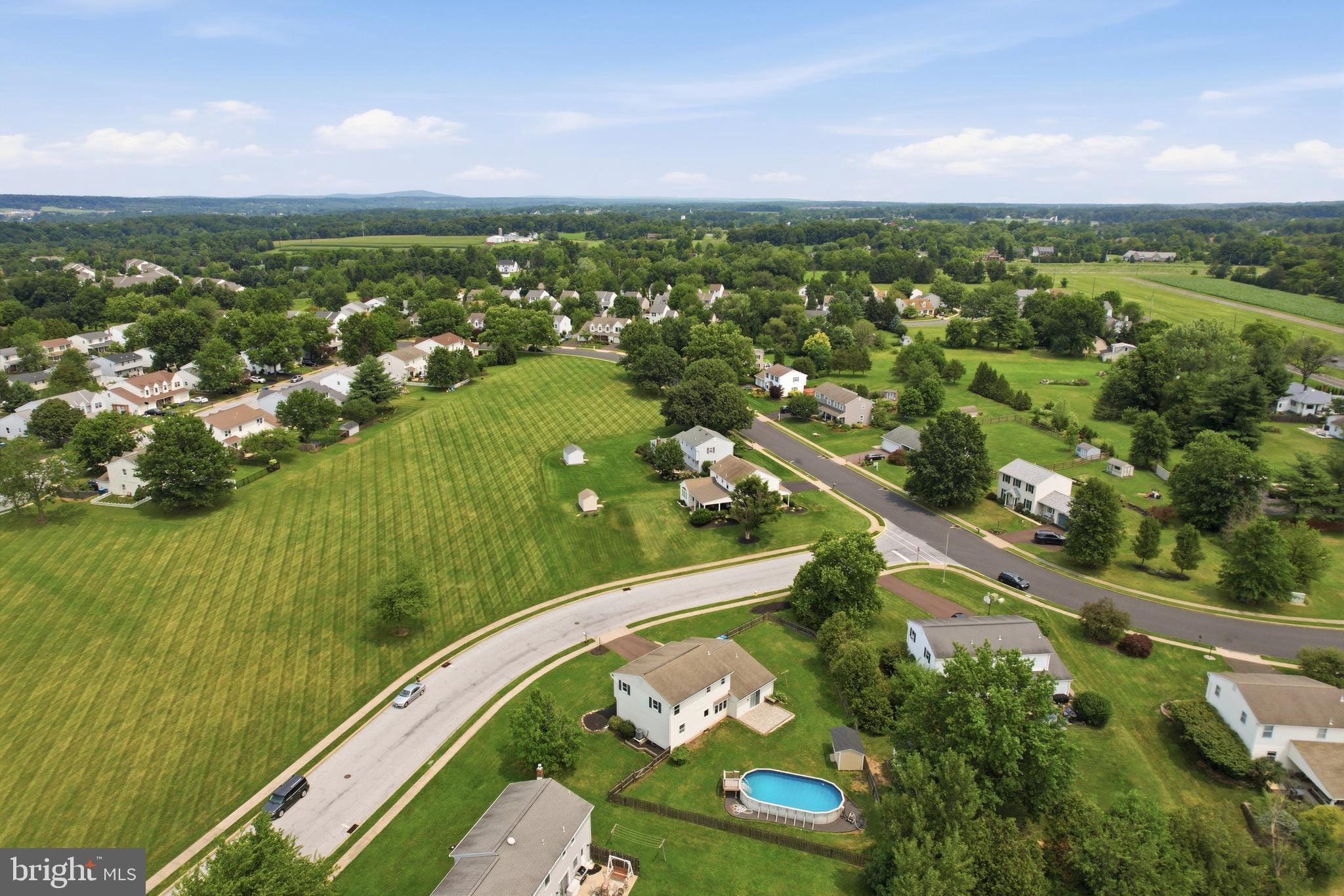 STERLING KNOLL - Residential